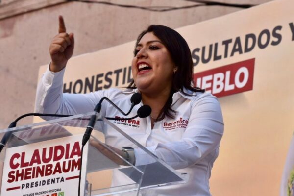 Berenice Hernández se mantiene en el top 5 de la lista de alcaldes mejor evaluados de la CDMX